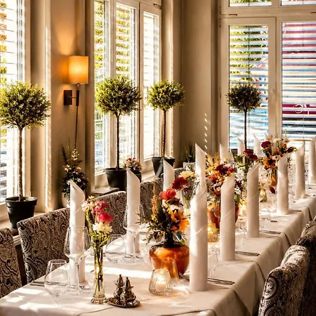 Gasthof Pension&restaurant Zu Den Linden Radebeul
