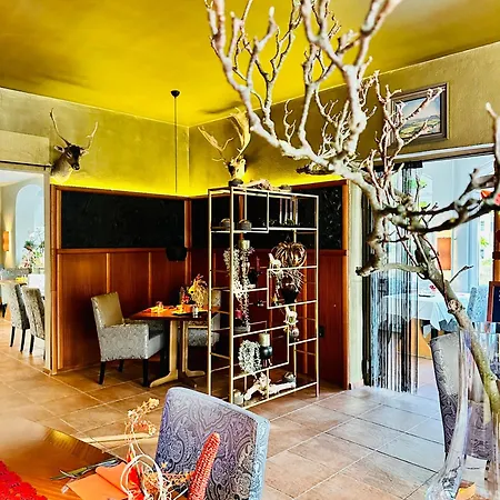 Penzion Zu Den Linden - Mit Restaurant *